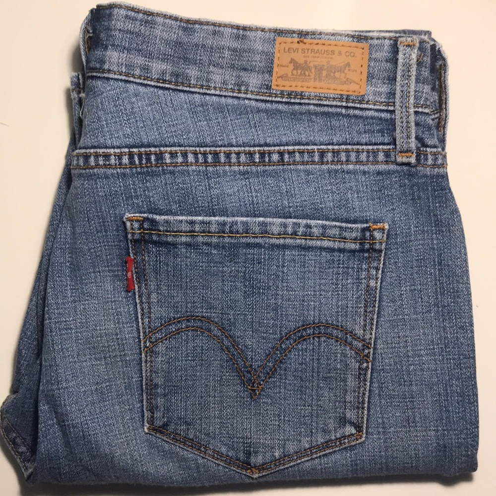Levi Perfect Waist 525 Straight Leg